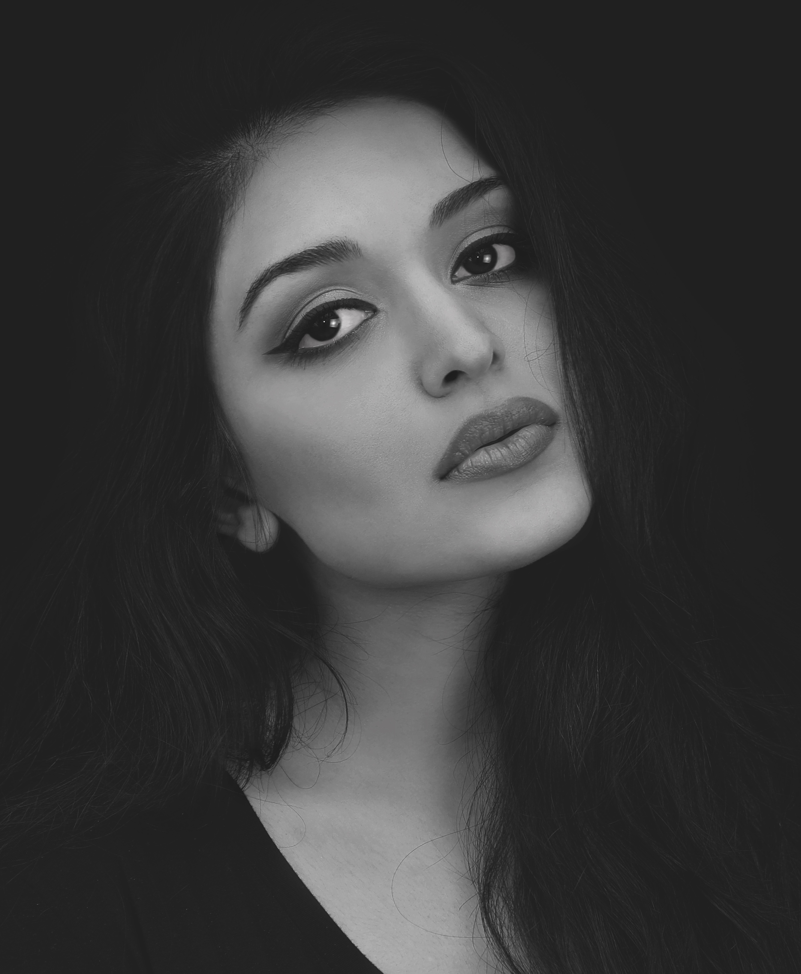 contour cheeks with filler contour cheeks with filler